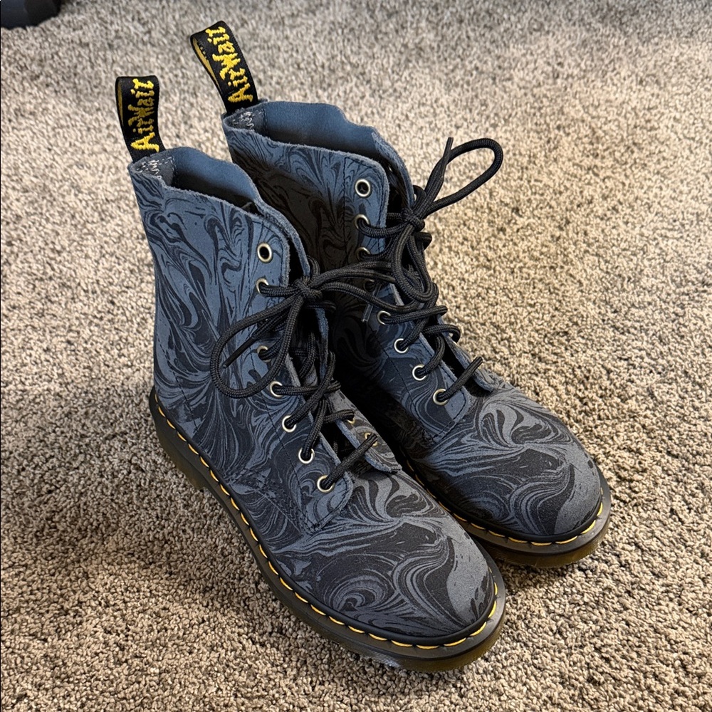 Dr Martens black and grey tie dyed size 7
